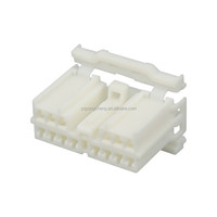 7123-8345 MG610396 Boîtier de connecteur femelle 4 broches pour voiture avec faisceau de câbles – Vente en gros