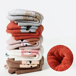 Kaus kaki tebal bayi baru lahir binatang lucu, kaus kaki sandal pegangan <span class=keywords><strong>Terry</strong></span> lantai katun Combed untuk anak balita musim dingin tidak licin - Product Image 4