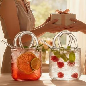 Petite pochette transparente créative en forme de verre à martini, sac à main en forme de verre à boisson aux fruits, verres à cocktail pour les cadeaux de fête à domicile - Product Image 5