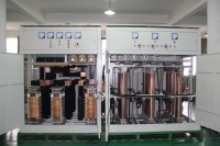 Régulateur de tension automatique d'affichage à cristaux liquides SBW-F-1200KVA 380VAC stabilisateur triphasé