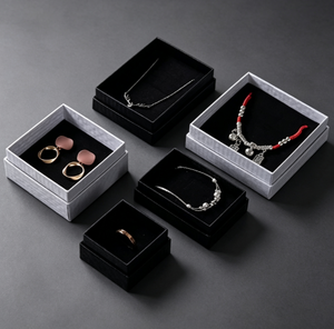Boîtes cadeaux élégantes en papier carrées, insert en mousse de velours noir, étui de rangement en carton pour boucles d'oreilles, bagues, colliers, emballage - Product Image 4