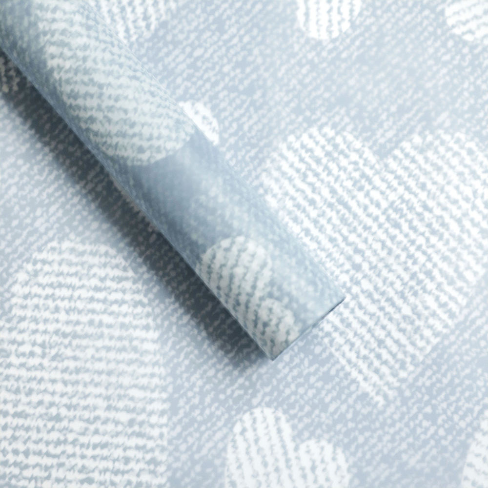 สีเทาแสงจันทร์