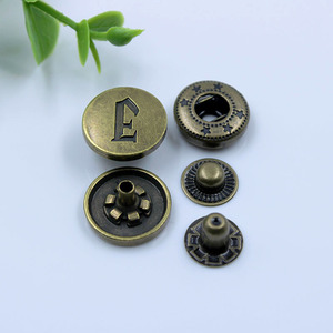 Tùy Chỉnh Chữ Biểu Tượng E Bạc Vàng Mùa Xuân Kim Loại Snap Nút Quần Áo Xuống Áo Khoác Báo Chí Fastener Cho Phụ Kiện May Mặc - Product Image 3