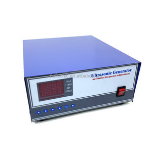 Générateur <span class=keywords><strong>de</strong></span> fréquence ultrasonique à double fréquence réglable pour le <span class=keywords><strong>nettoyage</strong></span> ultrasonique du bloc moteur du carburateur - Product Image 2