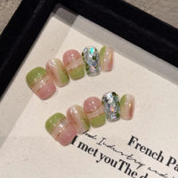 Vente en gros de 10 pièces de faux ongles faits à la main de style français, forme amande moyenne, naturels, pré-conçus, personnalisables, pour salon de manucure