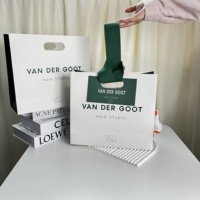 Vente en gros sacs en papier personnalisés sacs en papier cadeaux de luxe imprimés avec logo emballage avec poignées