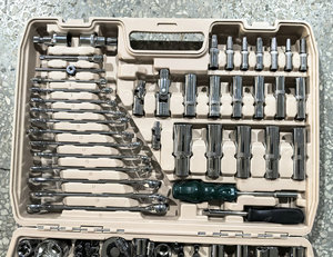Ensembles d'outils chinois, kits d'outils de quincaillerie, ensembles combinés d'outils à main pour la maison, réparation et vente en gros auprès des fabricants - Product Image 3