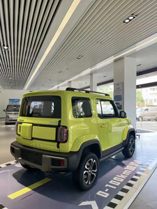 Véhicule à grande vitesse à énergie nouvelle <span class=keywords><strong>Mini</strong></span> voiture EV <span class=keywords><strong>Mini</strong></span> voiture électrique Wuling du fournisseur chinois SUV 3 portes 4 places Baojun Yep - Product Image 3