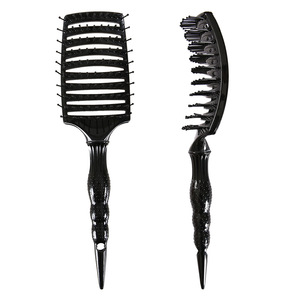 Black <b>Wide</b> Tooth Hair <b>Comb</b> Large Size Plastic Home Use Unisex Curved Design - Product Image 4