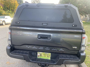 Cubierta de Caja de Camioneta al por Mayor, Accesorios Todoterreno 4x4, Cubierta Rígida Impermeable OEM, Cubierta de Camioneta para Tacoma de 5 pies/6 pies - Product Image 2