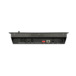 Contrôleur DMX d'éclairage de scène Pilot 2000 Console DJ à connexion filaire à 4 canaux avec charge maximale de 200W - Product Image 4