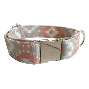 Collar para Perro con Patrón Tribal Geométrico, Cierre de Hebilla, Tela de Poliéster Ajustable, Accesorio para Mascotas para Todas las Estaciones, Fabricante - Product Image 1
