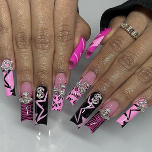 <span class=keywords><strong>Uñas</strong></span> Postizas Semimanuales al Por Mayor a Bajo Precio, Estilo Y2K Millennium Girl, Combinación de Colores <span class=keywords><strong>Rosa</strong></span> <span class=keywords><strong>y</strong></span> Negro con Estrellas de Leopardo, Cerezas <span class=keywords><strong>y</strong></span> Planetas - Product Image 1