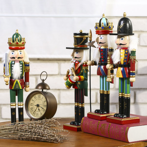 Ornement de Noël YUYANG, jouets de Noël, casse-noisette en bois grandeur nature, soldat casse-noisette pour décorations de Noël - Product Image 1