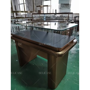 Exhibición <span class=keywords><strong>de</strong></span> aluminio <span class=keywords><strong>y</strong></span> <span class=keywords><strong>madera</strong></span> para Joyería Moderna, escaparate <span class=keywords><strong>de</strong></span> <span class=keywords><strong>cristal</strong></span> bloqueable con forma especial, gabinete <span class=keywords><strong>de</strong></span> joyería <span class=keywords><strong>de</strong></span> pie con espejo - Product Image 5