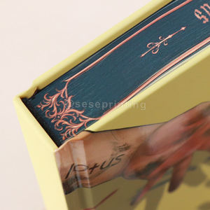 Impresión de Libros de Tapa Dura Personalizados de Alta Calidad con Bordes Estampados en 3D, Impresión Digital UV y Servicio de Bordes Rociados - Product Image 6