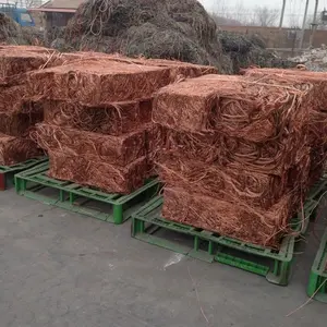 Cabos de cobre isolados de alto grau e sucata de fio de cobre prontos para exportação