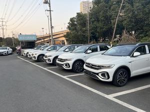 <span class=keywords><strong>T</strong></span>-Roc Volkswagen 2025 <span class=keywords><strong>T</strong></span>-Roc R-Line Nuovo Turbo Automatico Benzina AWD Telecamera Posteriore Sedili in Tessuto <span class=keywords><strong>T</strong></span>-Roc R-Line 2024 - Product Image 2