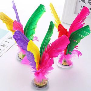 Jouet de sport Jianzi chinois en plein air <span class=keywords><strong>plume</strong></span> de coq <span class=keywords><strong>plume</strong></span> d'oie <span class=keywords><strong>Badminton</strong></span> - Product Image 5