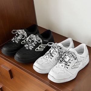Calzado Deportivo Transpirable de Moda para Hombre y Mujer, Estilo 2026, Suelas Planas de Goma, Versátiles para Caminar y Uso Casual - Product Image 1
