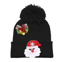 Chapeau de Noël tricoté sans bord, mignon et polyvalent, chaud pour l'extérieur, avec clochette
