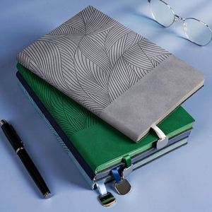 Cuaderno de Regalo Personalizado A5, Cuaderno con Cubierta de Cuero PU - Product Image 1