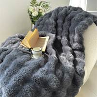 Couverture en fausse fourrure d'animaux épaissie de haute qualité, en polaire douce, idéale pour l'automne et l'hiver, adaptée pour canapé/lit/salon/chaise/canapé-lit