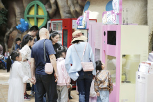 Tự động mềm Kem robot với 3 mứt 2 lớp trên bề mặt thương mại mềm phục vụ máy bán hàng tự động để bán - Product Image 5