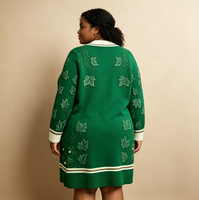 Ensemble deux pièces OEM pour femme : Robe en maille élégante et cardigan brodé court sur mesure