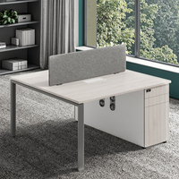 Bureau modulaire en acier inoxydable avec écran de séparation pour le personnel des fabricants - Design moderne