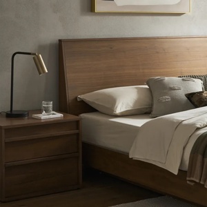 Lit plateforme double en bois massif de style japonais pour hôtel et usage domestique, taille Queen ou King - Product Image 3