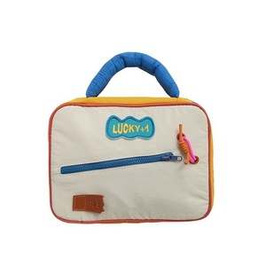 <span class=keywords><strong>Bolsa</strong></span> de cosméticos de lona blanca portátil bordada de gran capacidad para mujer, solución de almacenamiento de herramientas de maquillaje - Product Image 1