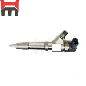 หัวฉีดน้ำมันเชื้อเพลิงเครื่องยนต์ 6D114 รุ่น 36745-11-3102 445120236 - Product Image 3