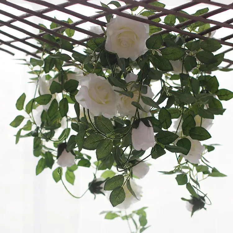새로운 인공 화이트 로즈 화환 웨딩 테이블 러너 로즈 등나무 11 cm 실크 로즈 헤드 2 미터 긴 가짜 꽃 화환