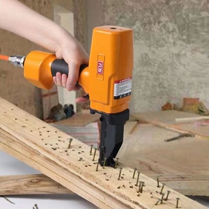 Extracteur de clous pneumatique BD70 pour palettes en bois - Product Image 2