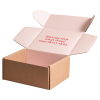 Boîte d'expédition en carton ondulé réutilisable de luxe avec intérieur vert menthe pour l'expédition de produits de soin haut de gamme et l'emballage cadeau personnalisé