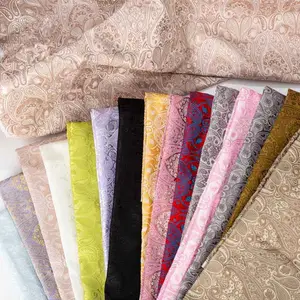 Wholesale Original Breathable Popular Beautiful Brocade Fabric Paisley Jacquard Factory Direct Sale for Garment Apparel Cloth