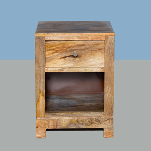 Table de chevet en bois au design traditionnel et élégant, avec rangement réglable, multifonctionnelle, écologique et durable pour la maison - Product Image 1