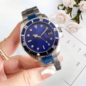 Reloj de Hombre en Dos Tonos, Dorado y Plateado, con Esfera Negra, Visualización de Fecha, Bisel Giratorio, Correa de Acero Inoxidable, Reloj de Pulsera Deportivo de Lujo para Buceo - Product Image 3