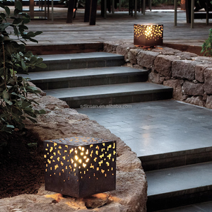 <span class=keywords><strong>Lumi</strong></span>ère décorative en métal de boîte d'éclairage de sculpture de <span class=keywords><strong>jardin</strong></span> en métal - Product Image 4
