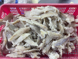 Secado Salado Alaska Pollock Migas y Buen Precio Con Calidad Al Por Mayor - Product Image 2