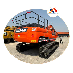 รถขุดตีนตะขาบ Doosan DX300LC 9C มือสองจากเกาหลี พร้อมใช้งาน ชั่วโมงการทำงานต่ำ เครื่องจักรก่อสร้าง - Product Image 1