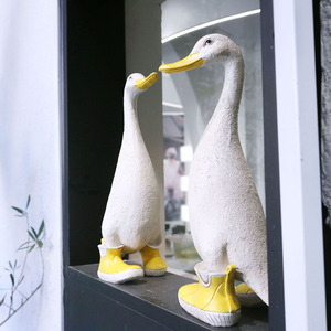 All'ingrosso animale figurine Creative anatra statua del fumetto tema costiero arte <span class=keywords><strong>oggetti</strong></span> decorativi per balcone ornamento in resina - Product Image 3
