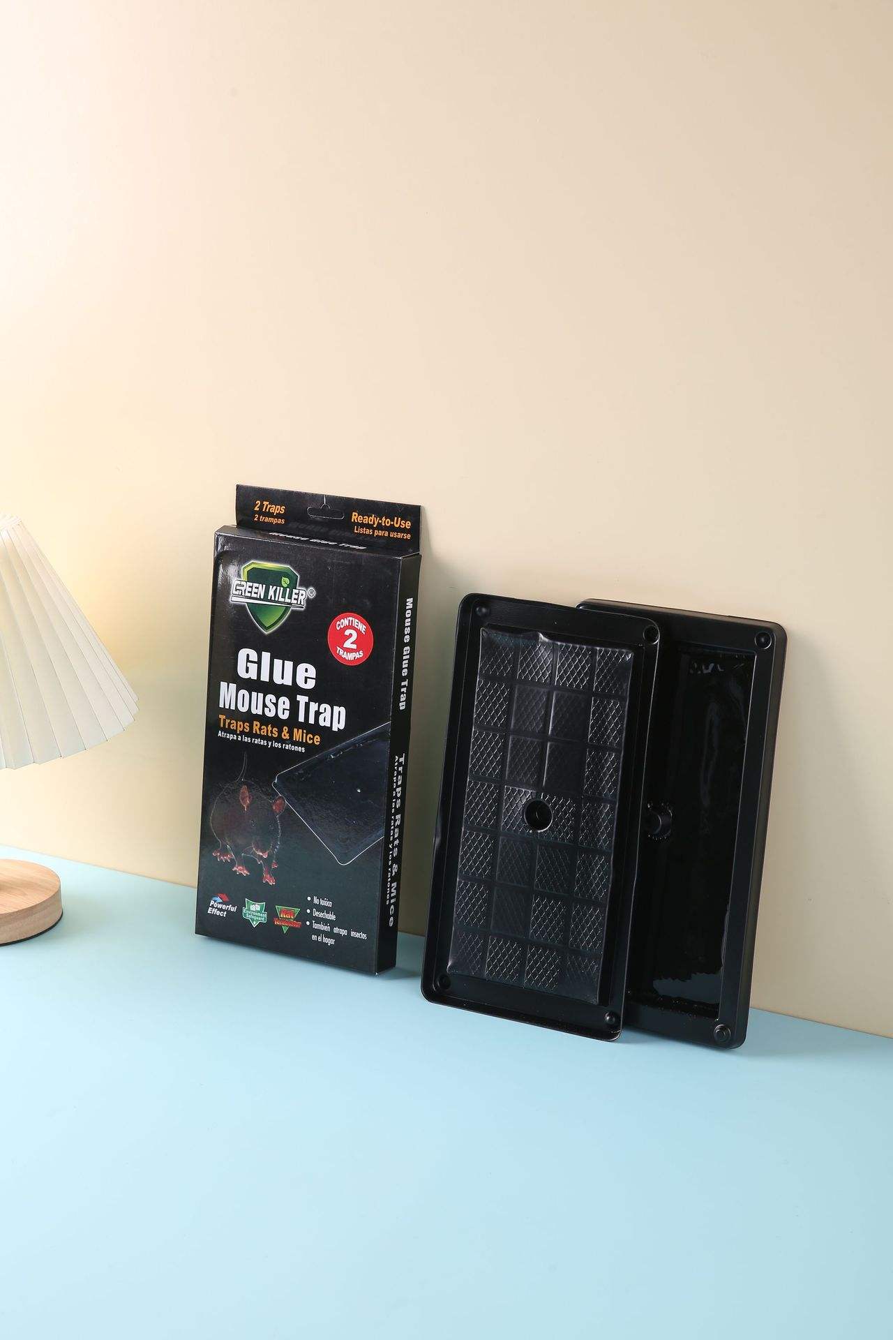 Boîte en plastique noir grande