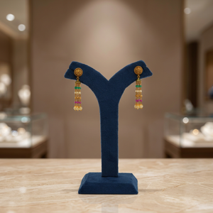 Boucles d'oreilles longues traditionnelles en or 22 carats avec perles vertes et roses, chaîne de perles, ensemble de bijoux ethniques pour soirée - Product Image 3