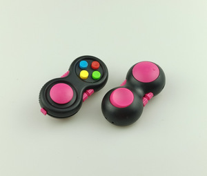 Cube de décompression avec poignée, jouet anti-stress pour enfants, poignée de jeu de décompression avec plusieurs modes de jeu, Fidget Pad - Product Image 5
