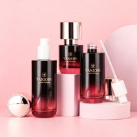 Nouveautés : Ensemble d'emballages en verre dégradé rouge bordeaux de luxe (30 ml et 100 ml) pour sérums, lotions, fonds de teint, masques de boue et crèmes – Vente en gros