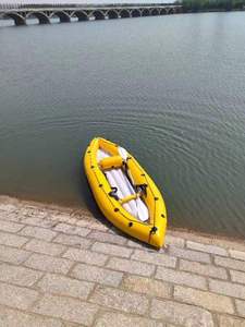 Canoë, pour la pêche récréative et les loisirs en solo, durable et léger. Kayak. Vente directe d'usine - Vente flash en cours - Product Image 1