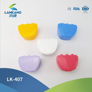 Estuche portátil para dentaduras postizas LK-407 de plástico para adultos, almacenamiento de aparatos ortodónticos, tamaño grande - Product Image 5
