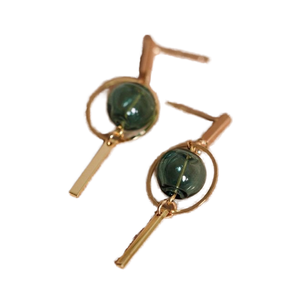 Boucles d'oreilles géométriques en argent plaqué or 14 carats avec perles de verre creuses, style bohème chic, shabby chic, bijoux faits à la main, cadeau pour elle - Product Image 1